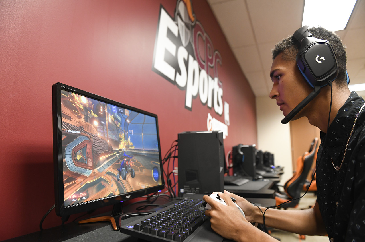 Central Penn College makes it official: Esports is now a co-ed varsity athletic team!